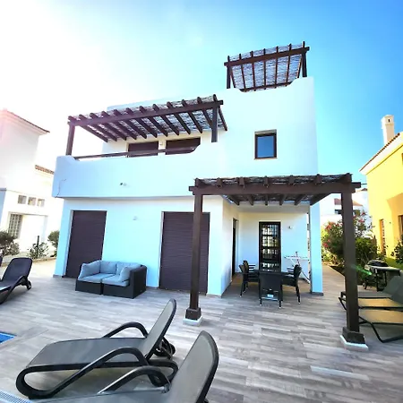 4 Bedroom Luxury With Private Pool K304 *