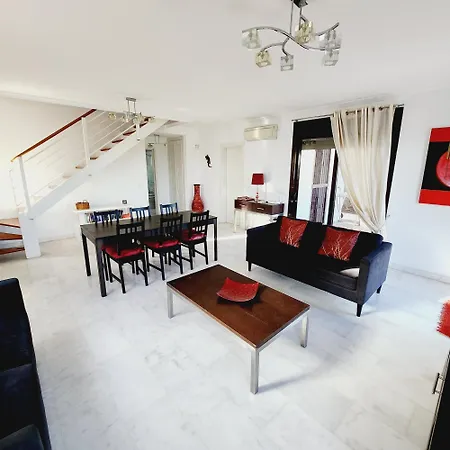 4 Bedroom Luxury With Private Pool K304 *