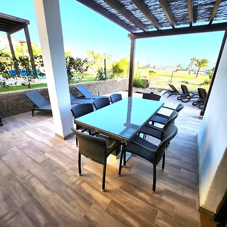4 Bedroom Luxury With Private Pool K304 וילה סן מיגל דה אבונה